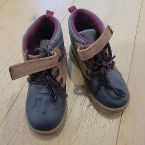 Carter Toddler Boots Size 7